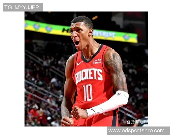 布朗激活替补阵容文班少远投米罗篮板技能点满助力球队胜利